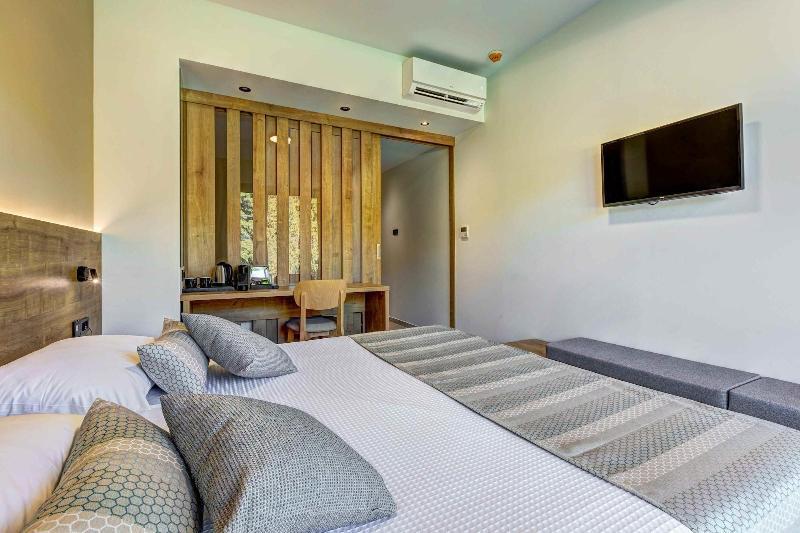 Hotel White Olive Elite